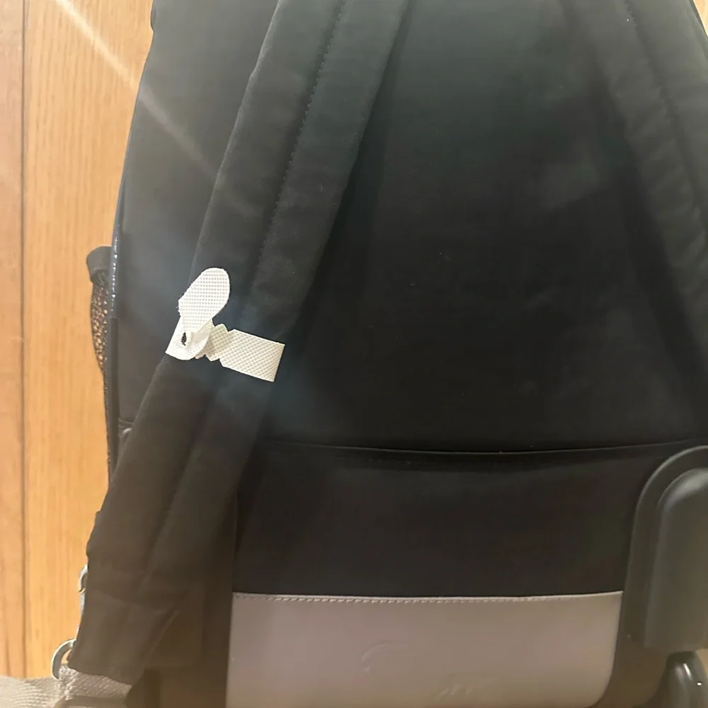 Kipling - Picture 4 of 5